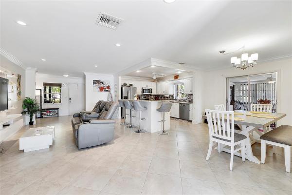 Delray Villas 4 & 5, 6182 Lasalle Rd, Delray Beach, Florida 33484, image 1