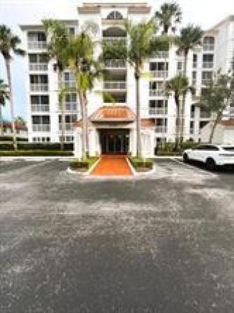 Vizcaya Towers At Palm-Aire, 4106 W Palm Aire Dr #63B, Pompano Beach, Florida 33069, image 1