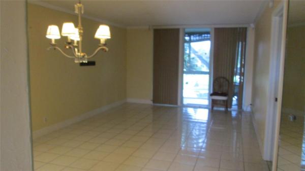 Cypress Chase North, 3321 NW 47th Ter #223, Lauderdale Lakes, Florida 33319, image 3