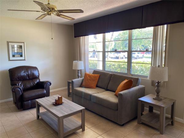 Cambridge, 1026 Cambridge B #1026, Deerfield Beach, Florida 33442, image 1