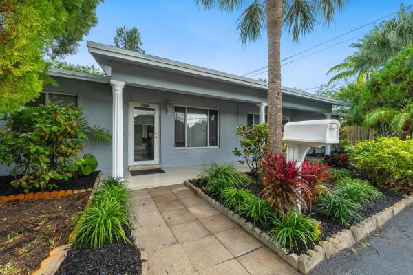 North Corals, 4500 NE 15th Ave, Oakland Park, Florida 33334, image 1