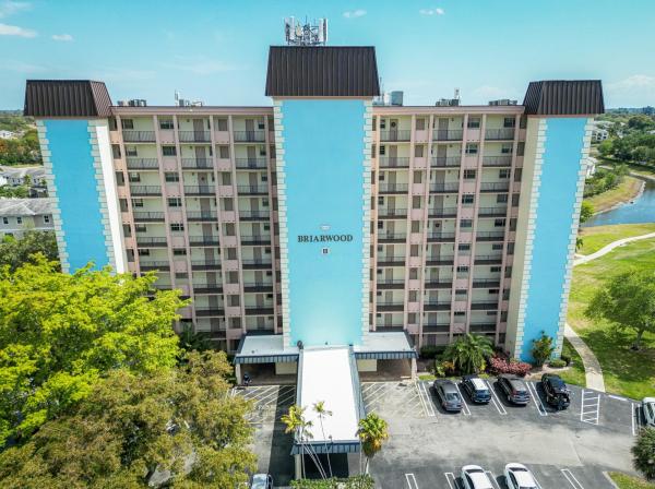 Briarwood Club, 3575 Broken Woods Dr #606, Coral Springs, Florida 33065, image 1