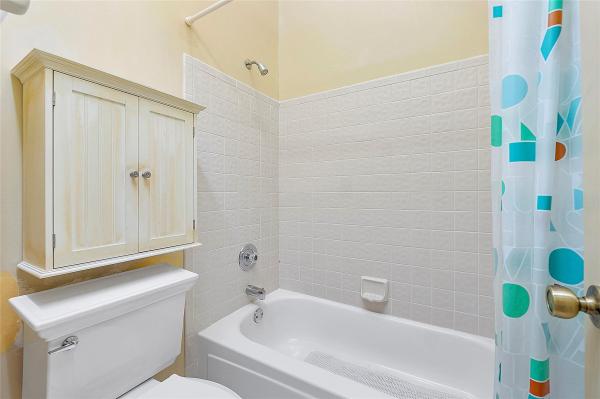 Karanda Village 3, 3961-E Cocoplum Cir #3663, Coconut Creek, Florida 33063, image 1