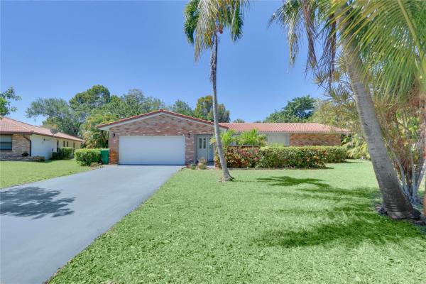 Shadow Wood, 286 NW 83rd Ln, Coral Springs, Florida 33071, image 1