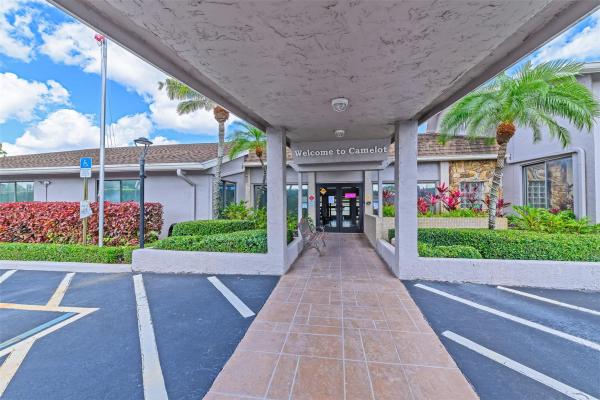 Camelot Village, 14928 Wildflower Ln, Delray Beach, Florida 33446, image 3