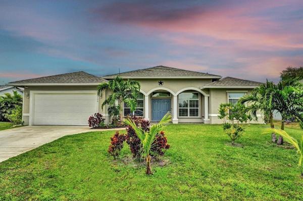 126 NW Heather St, Port St. Lucie, Florida 34983, image 1