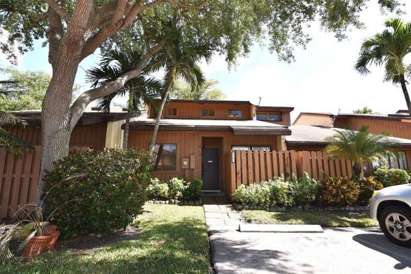 Reflections At Pine Island Lakes, 4143 S Pine Island Rd #4143, Davie, Florida 33328, image 1