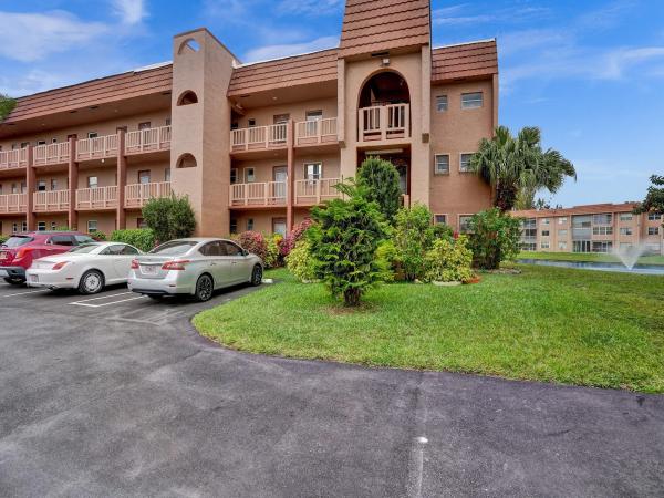Sunrise Lakes 3, 9700 Sunrise Lakes Blvd #312, Sunrise, Florida 33322, image 1