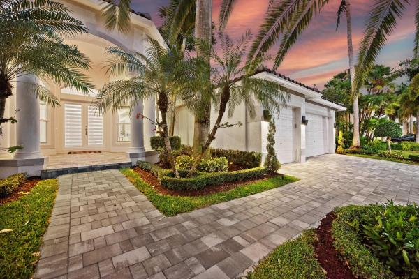 Montclaire, 2525 Montclaire Cir, Weston, Florida 33327, image 1