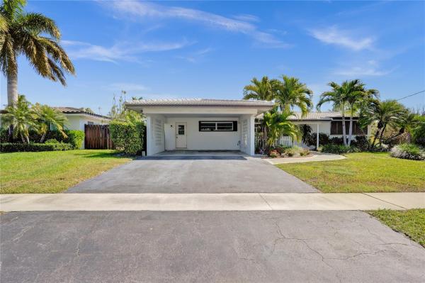 Imperial Point, 6510 NE 19th Ave, Fort Lauderdale, Florida 33308, image 1
