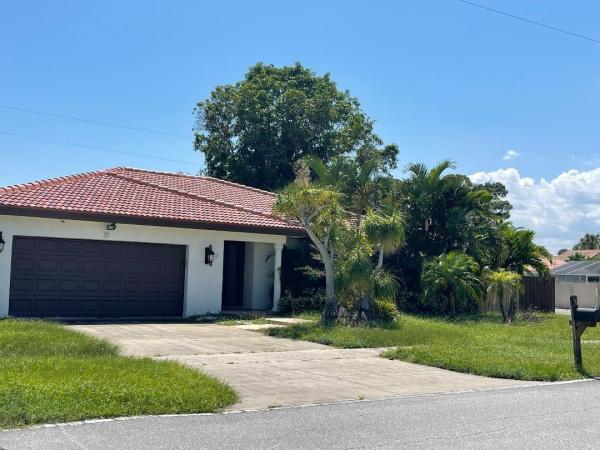University Park Country Club Estates, 2 Burning Tree Ln, Boca Raton, Florida 33431, image 1