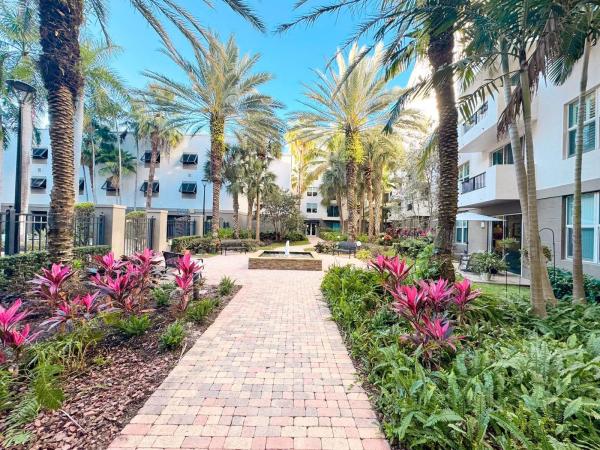 Lauderdale One, 2421 NE 65th St #601, Fort Lauderdale, Florida 33308, image 1
