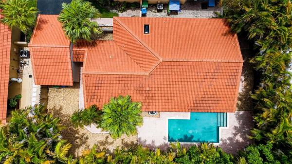 Garden Homes At Country Isles, 1515 Garden Rd, Weston, Florida 33326, image 1
