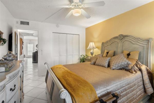 Newport, 2059 Newport N, Deerfield Beach, Florida 33442, image 2