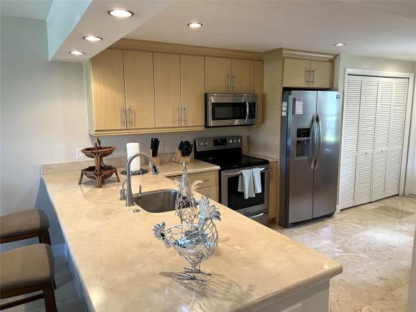 Fairways At Palm-Aire, 2951 S Palm Aire Dr #102, Pompano Beach, Florida 33069, image 1
