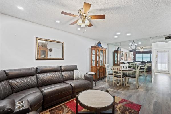 Sunrise Lakes 4, 10123 Sunrise Lakes Blvd #307, Sunrise, Florida 33322, image 1