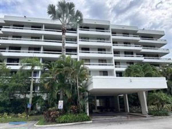 La Residence, 23200 Camino Del Mar #401, Boca Raton, Florida 33433, image 1