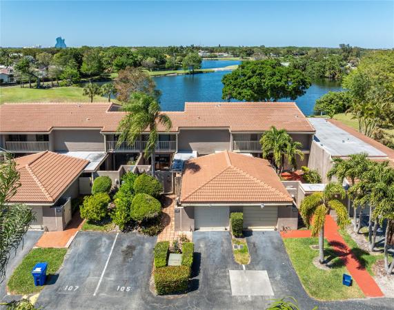 The Townhouses Of Emerald Hills, 105 Saint Andrews Rd #105, Hollywood, Florida 33021, image 1