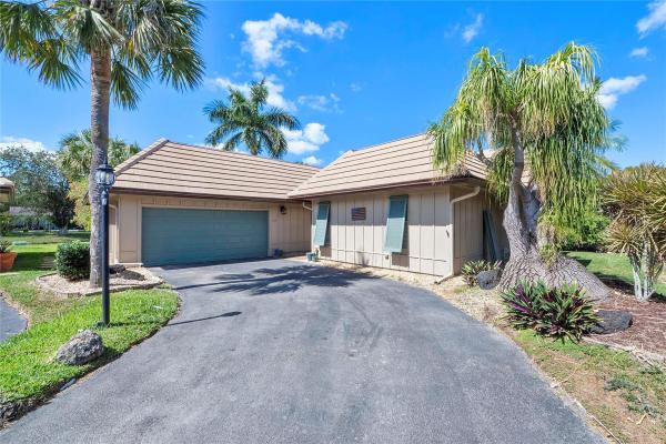 Coquina Cove Villas, 1933 Coquina Way, Coral Springs, Florida 33071, image 1