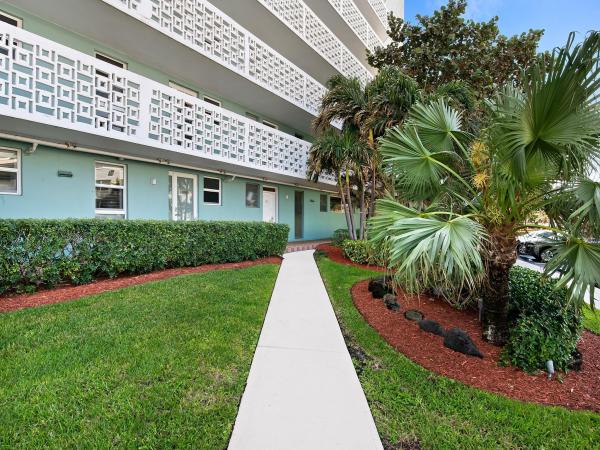 Breakwater Towers, 1900 S Ocean Dr #105, Fort Lauderdale, Florida 33316, image 2