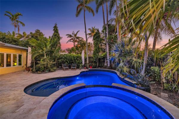 Poinsettia Heights, 1600 NE 16th St, Fort Lauderdale, Florida 33304, image 1