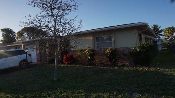 Crystal Lake Golf Villas, 1141 NW 48th Pl, Deerfield Beach, Florida 33064, image 1