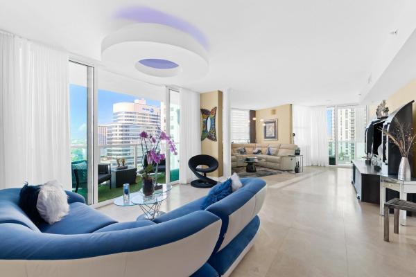 350 Las Olas Place, 350 SE 2nd St #1870, Fort Lauderdale, Florida 33301, image 1