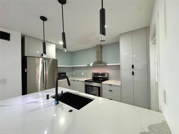 Palm-Aire Village, 3005 1/2 NW 68th St #9D, Fort Lauderdale, Florida 33309, image 1