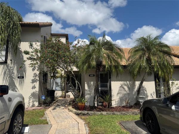 The Trellises At Jacaranda, 956 Mockingbird Ln, Plantation, Florida 33324, image 1