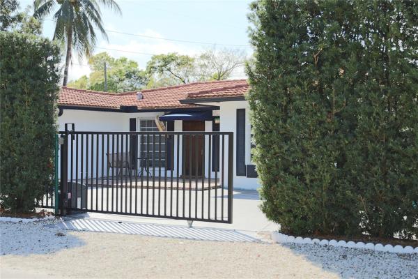 Seawanna, 641 SW 8th Ave #Front, Fort Lauderdale, Florida 33315, image 1
