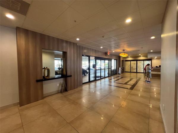 Flamenco, 3731 N Country Club Dr #529, Aventura, Florida 33180, image 2