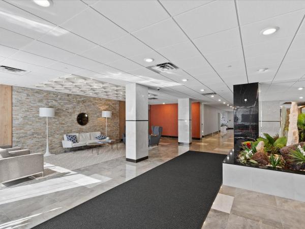 Coral Ridge Towers South, 3333 NE 34th St #1712, Fort Lauderdale, Florida 33308, image 1