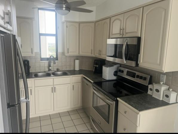 Pompano Atlantis, 1000 S Ocean Blvd #15J, Pompano Beach, Florida 33062, image 1