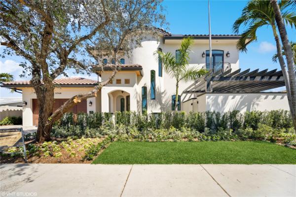 Imperial Point, 5740 NE 21st Rd, Fort Lauderdale, Florida 33308, image 1