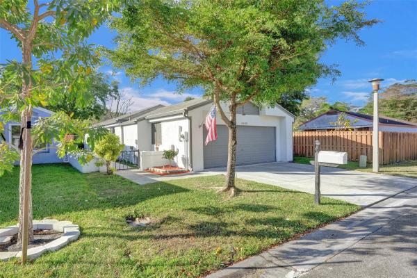 Lakeview Homes At Centura Parc, 3420 NW 22nd Pl, Coconut Creek, Florida 33066, image 1