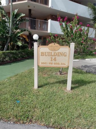 Lauderdale Oaks, 2951 NW 46th Ave #409, Lauderdale Lakes, Florida 33313, image 1
