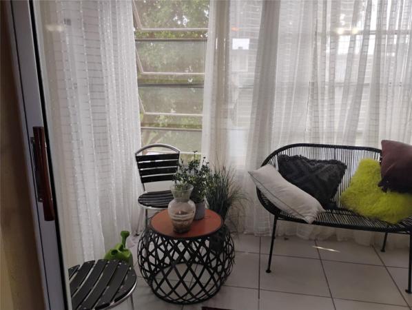 Lauderdale Oaks, 2951 NW 46th Ave #409, Lauderdale Lakes, Florida 33313, image 2