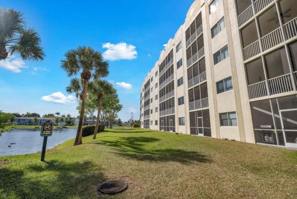 Captiva At Doral Isles, 10770 NW 66th St #110, Doral, Florida 33178, image 2