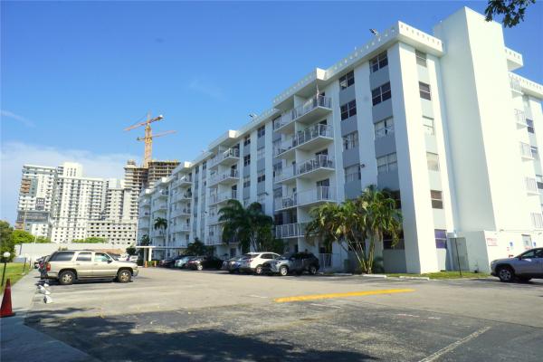 Tall Trees, 16465 NE 22nd Ave #314, North Miami Beach, Florida 33160, image 1