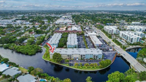 River Manor, 3004 NE 5th Ter #208-C, Wilton Manors, Florida 33334, image 2
