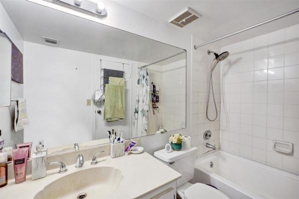 The Grandview Palace, 7601 E Treasure Dr #617, North Bay Village, Florida 33141, image 1