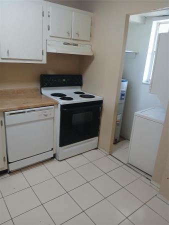 Versailles Gardens, 7901 Colony Cir S #209, Tamarac, Florida 33321, image 2