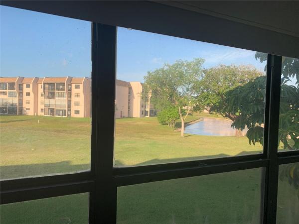 Sunrise Lakes 4, 2941 N Nob Hill Rd #212, Sunrise, Florida 33322, image 1
