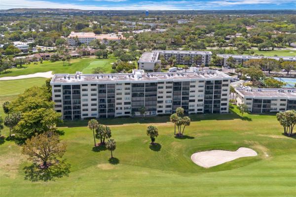 The Palms Of Deer Creek, 2430 Deer Creek Country Club Blvd #410-2, Deerfield Beach, Florida 33442, image 2