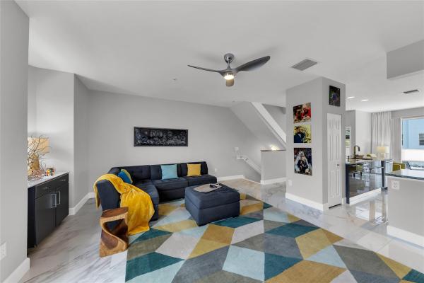 Palm Island Villas, 2725 NE 8th Ave #102, Wilton Manors, Florida 33334, image 3