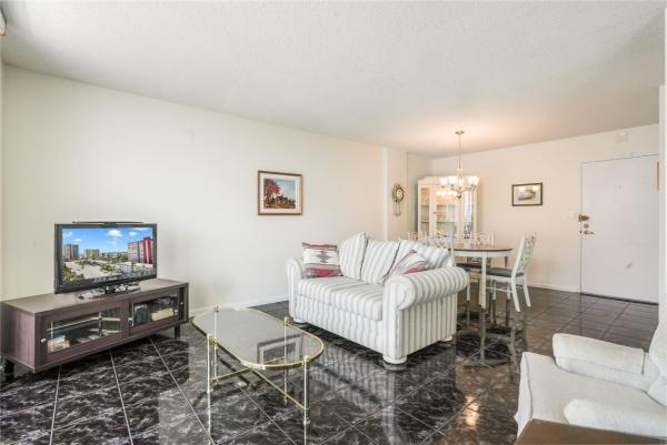 Ashleigh House, 3113 S Ocean Dr #1008, Hallandale Beach, Florida 33009, image 1