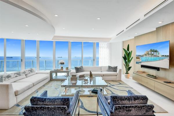 Paramount, 701 N Fort Lauderdale Beach Blvd #PH 1801, Fort Lauderdale, Florida 33304, image 1