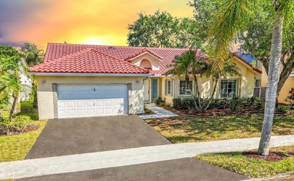 Laguna Springs 2, 505 Spinnaker Dr, Weston, Florida 33326, image 1