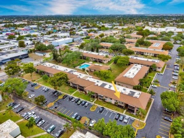 5767 Washington St #F-21, Hollywood, Florida 33023, image 1