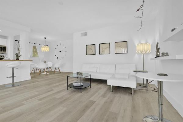 4111 NE 21st Way #201, Pompano Beach, Florida 33064, image 1